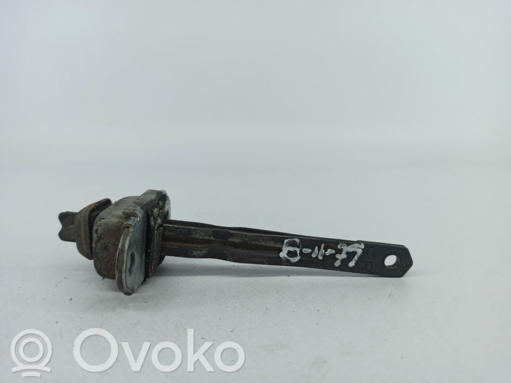 Nissan Primera Opritor ușă față 