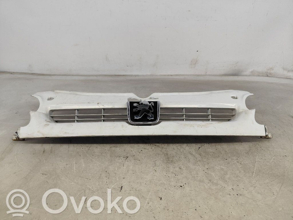 Front grill   9618254777