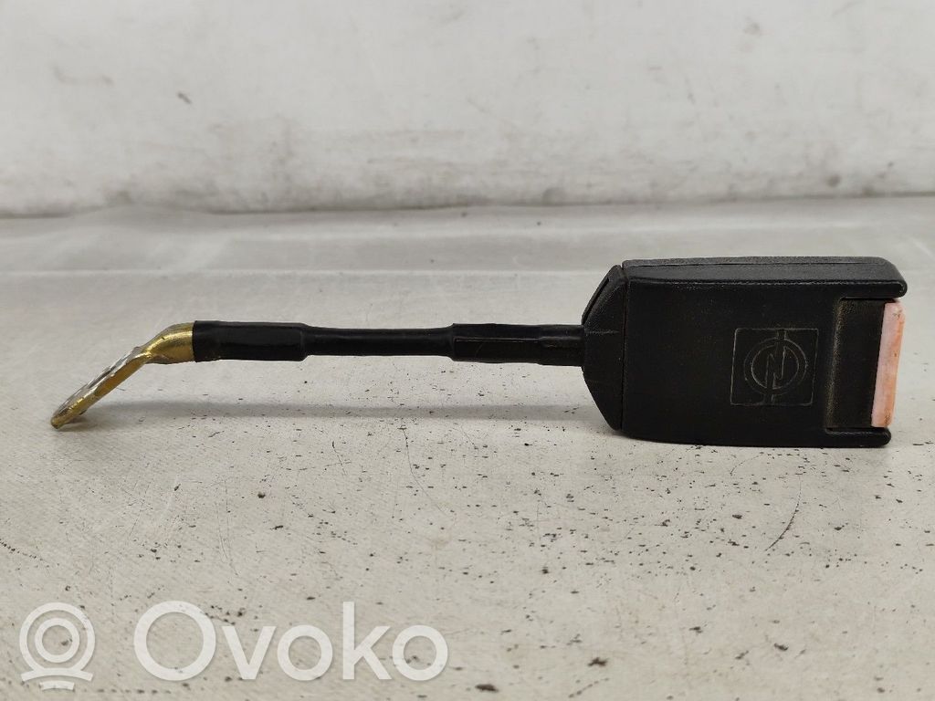 Opel Kadett D Priekšējās jostas sprādze 