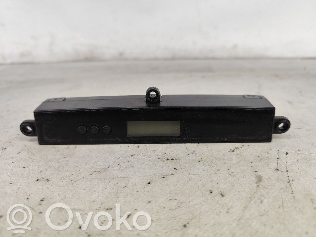 Uhr   945102B000