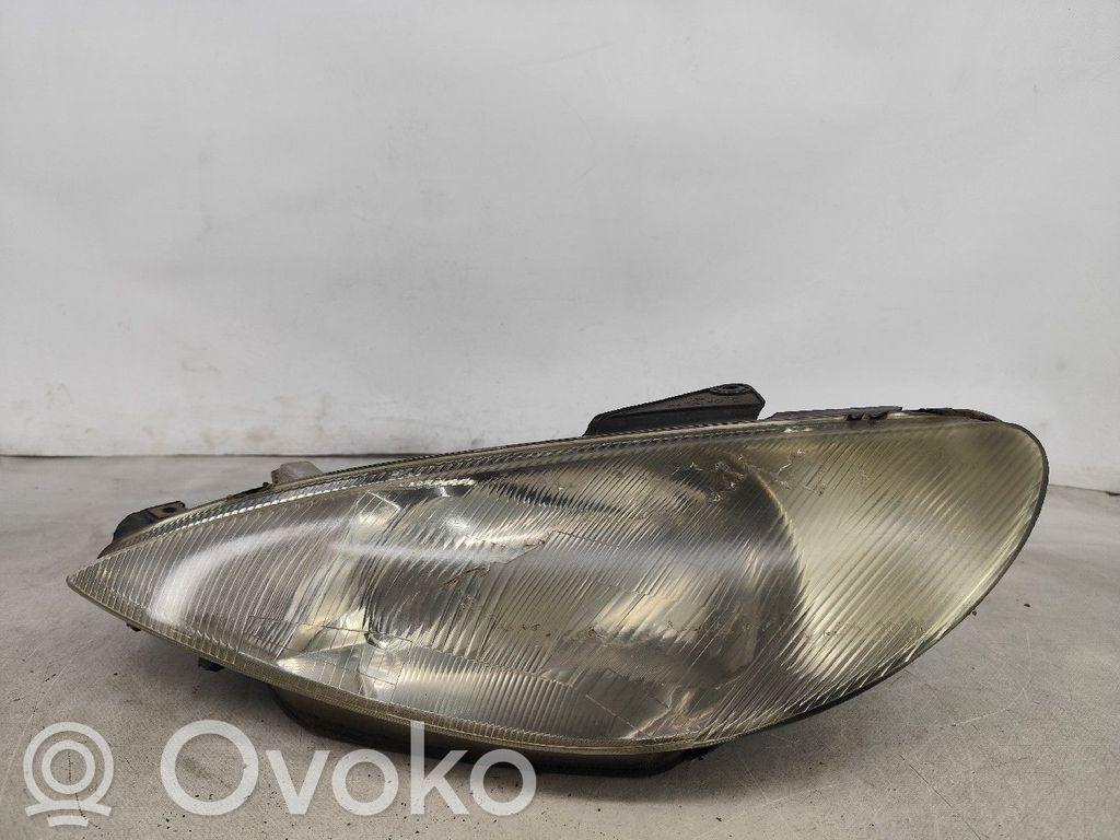 Peugeot 206 Faro delantero/faro principal