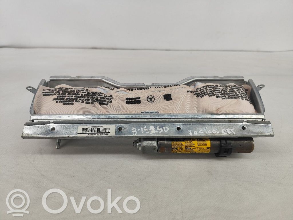 Mercedes-Benz C W204 Airbag pentru genunchi