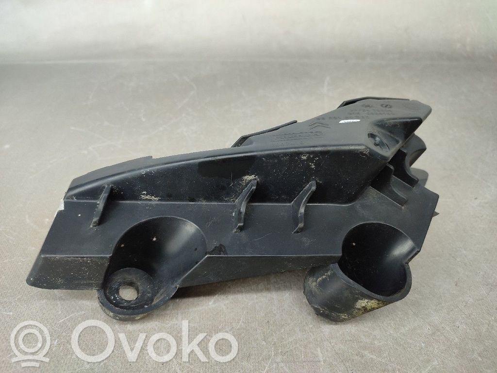 Citroen DS4 Soporte del parachoques delantero 