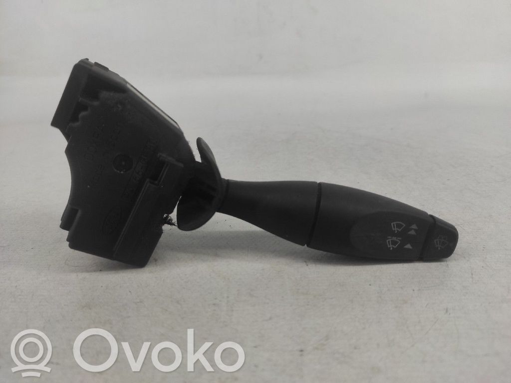 Wiper speed switch
