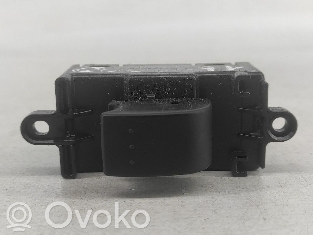 Electric window control switch   192761