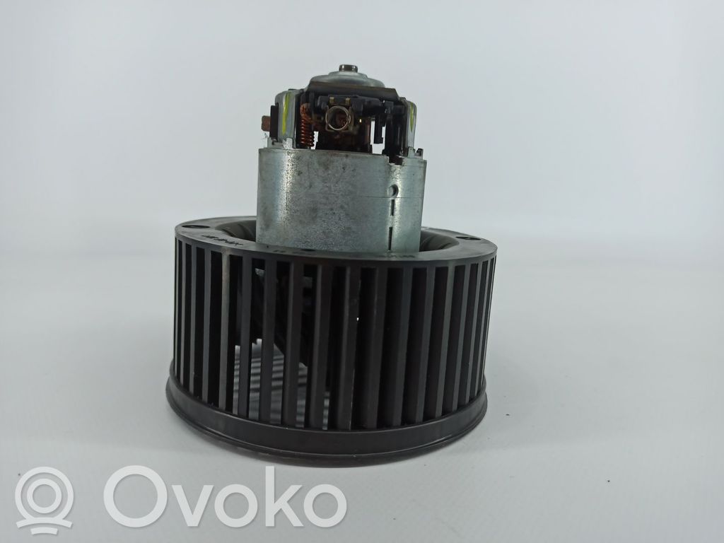 Heizungslüfter   657475V