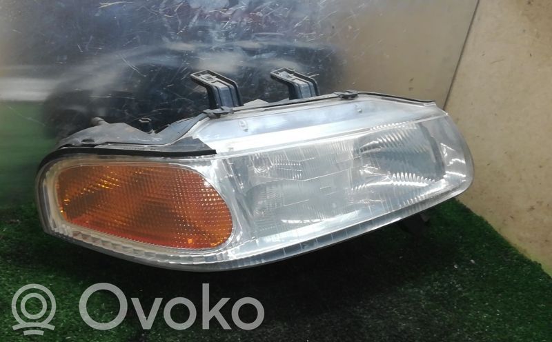 Rover 100 Phare frontale