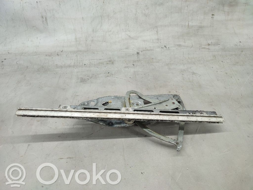 Mitsubishi Galant Meccanismo di sollevamento del finestrino anteriore senza motorino