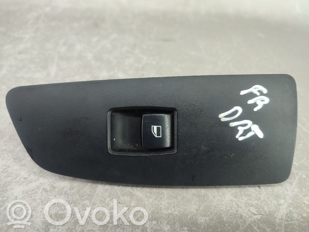 BMW 1 E81 E87 Electric window control switch 