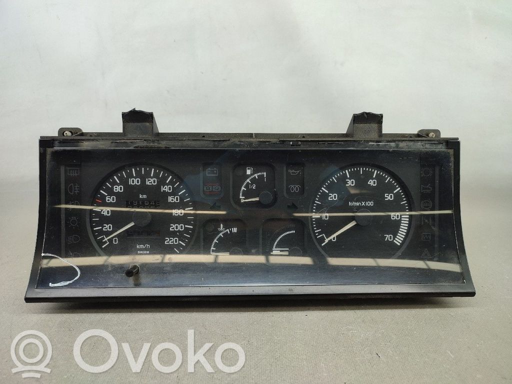 Speedometer (instrument cluster)   ESTALADO,7700939928,APOIOS,PARTIDOS