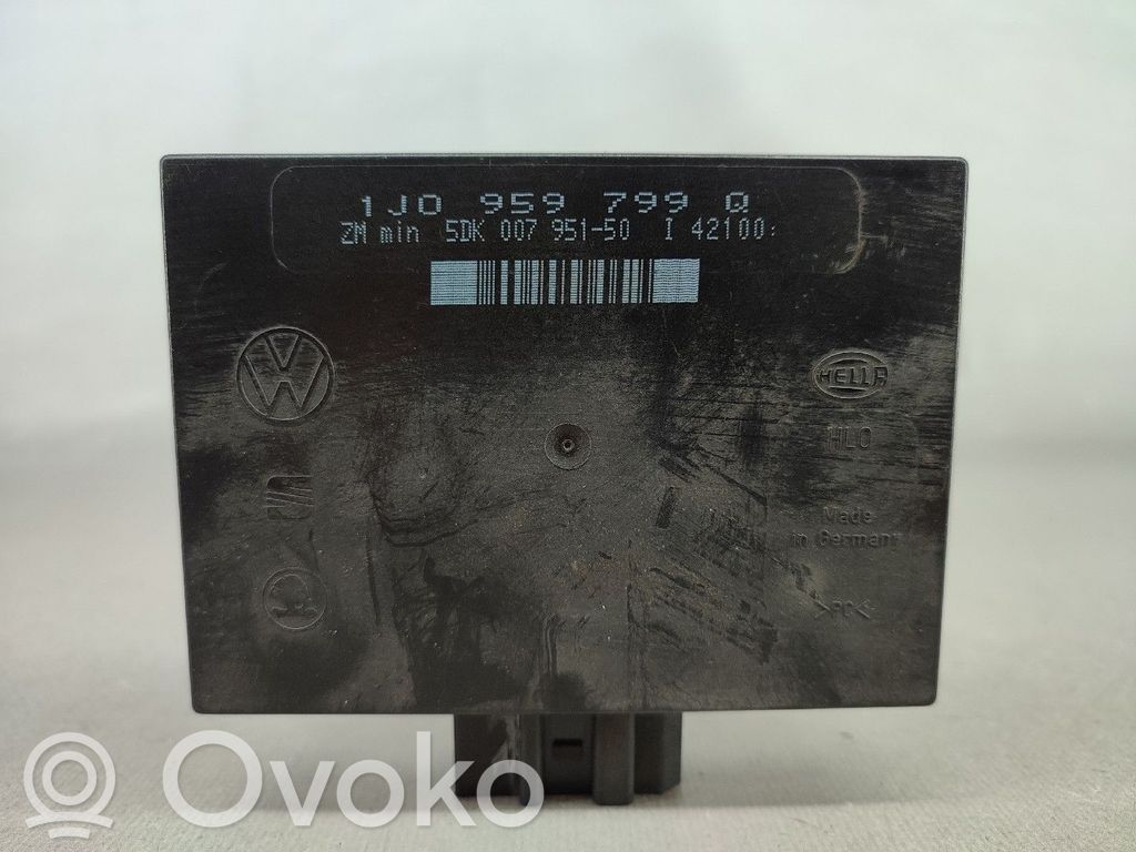 Mukavuusmoduuli   1J0959799Q