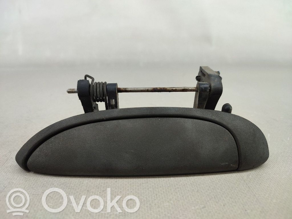 Takaoven ulkokahva   7700426086