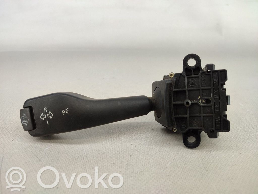 Leva/interruttore dell’indicatore di direzione e tergicristallo   8363668K,01104010