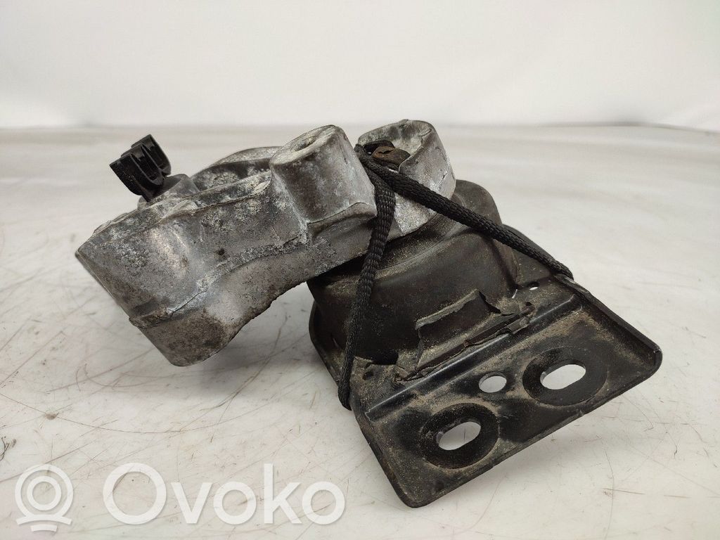 Engine mount bracket   F6017160,112100004R