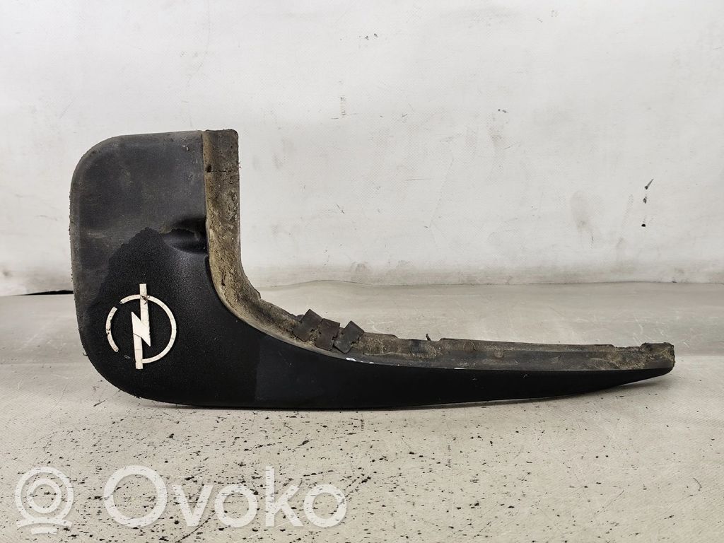 Opel Vectra B Guardabarro 