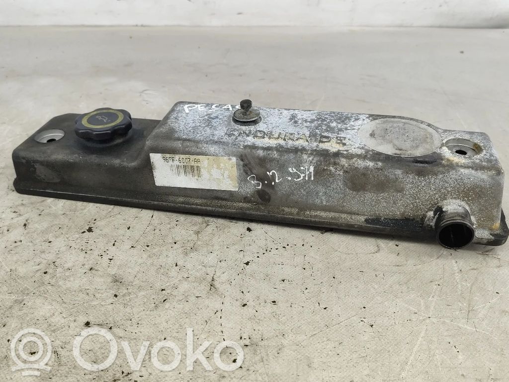 Ford Courier Venttiilikoppa 