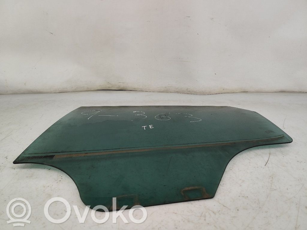 Seat Ibiza IV (6J,6P) Vetro del finestrino della portiera posteriore