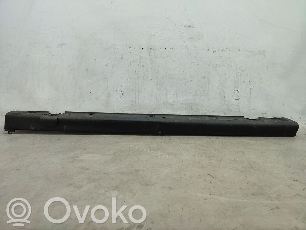 Opel Corsa C Kynnys 
