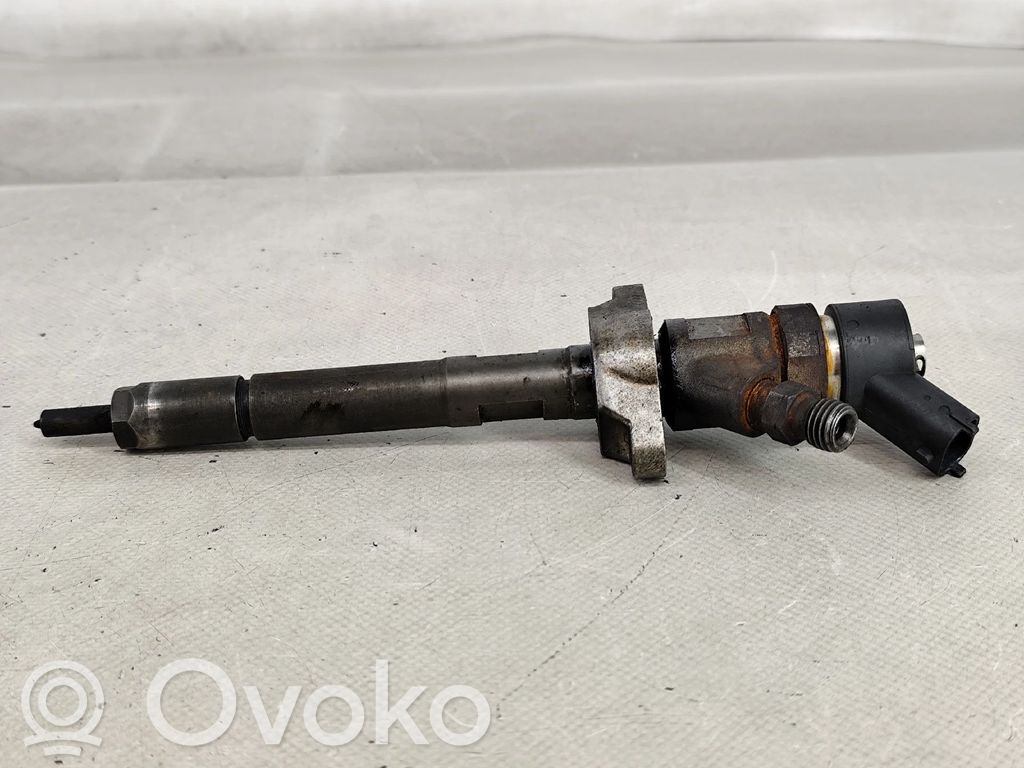 Injector combustibil   606680,0445110239