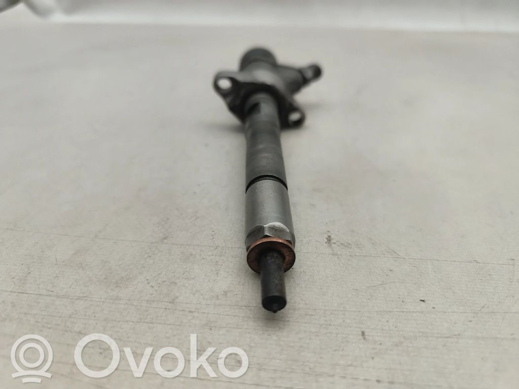 Injector combustibil   0445110239