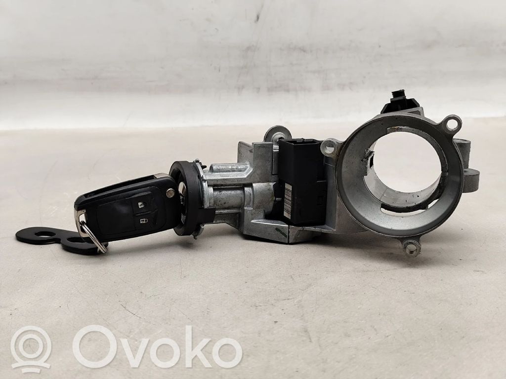 Užvedimo spynelė   56155