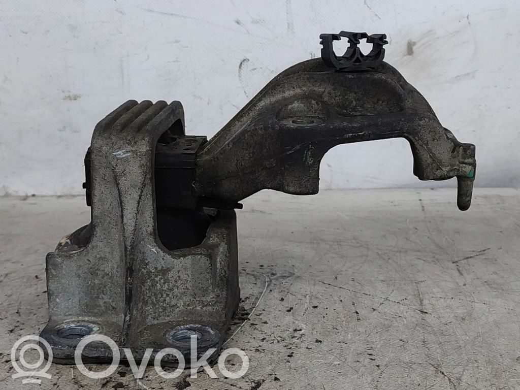 Wspornik / Mocowanie silnika   326D22K