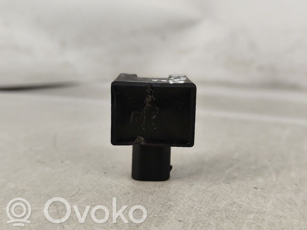 Czujnik   1J1907638B