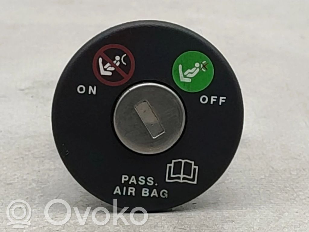 Alfa Romeo Brera Comutator pornit/oprit airbag pasager 