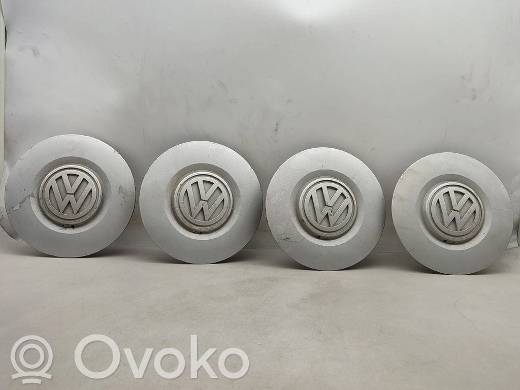 Volkswagen Vento Radnabendeckel Felgendeckel original 