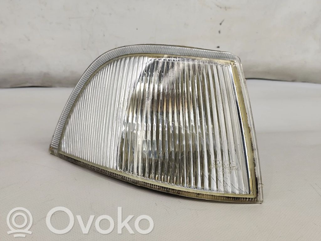 Volvo S40, V40 Lampă semnalizare bară față 