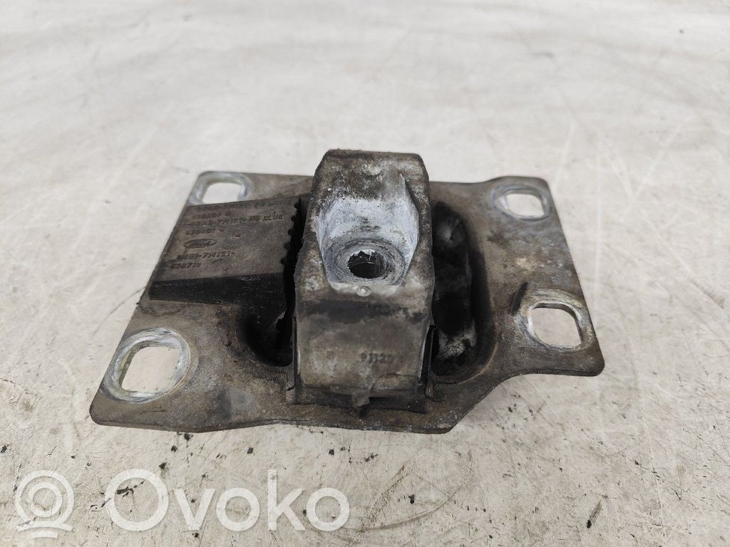 Ford Focus Soporte de la caja de cambios 
