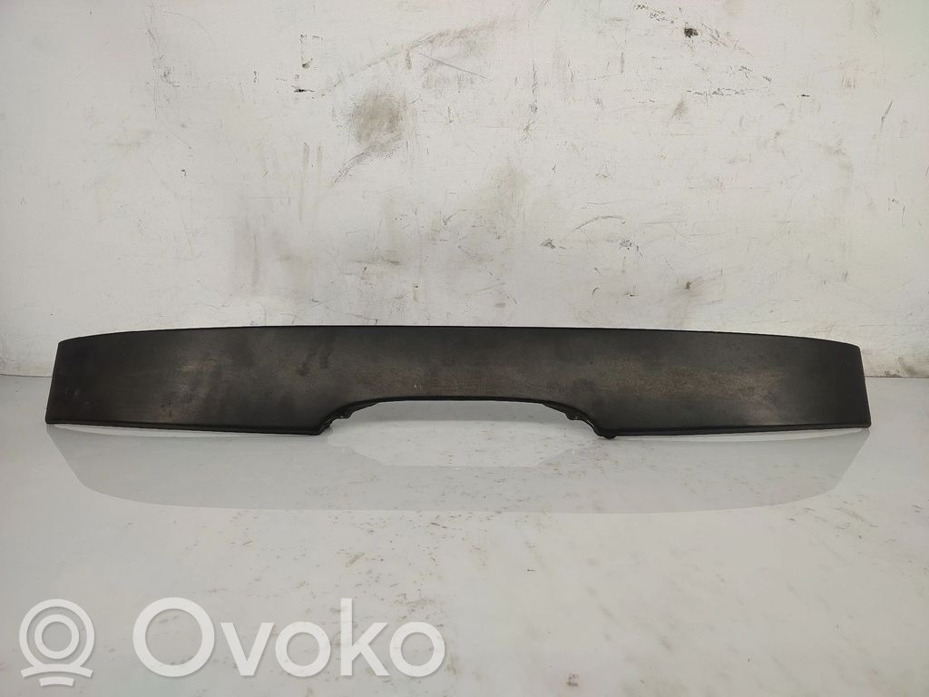 Tailgate/trunk spoiler   7700410897,7701695154