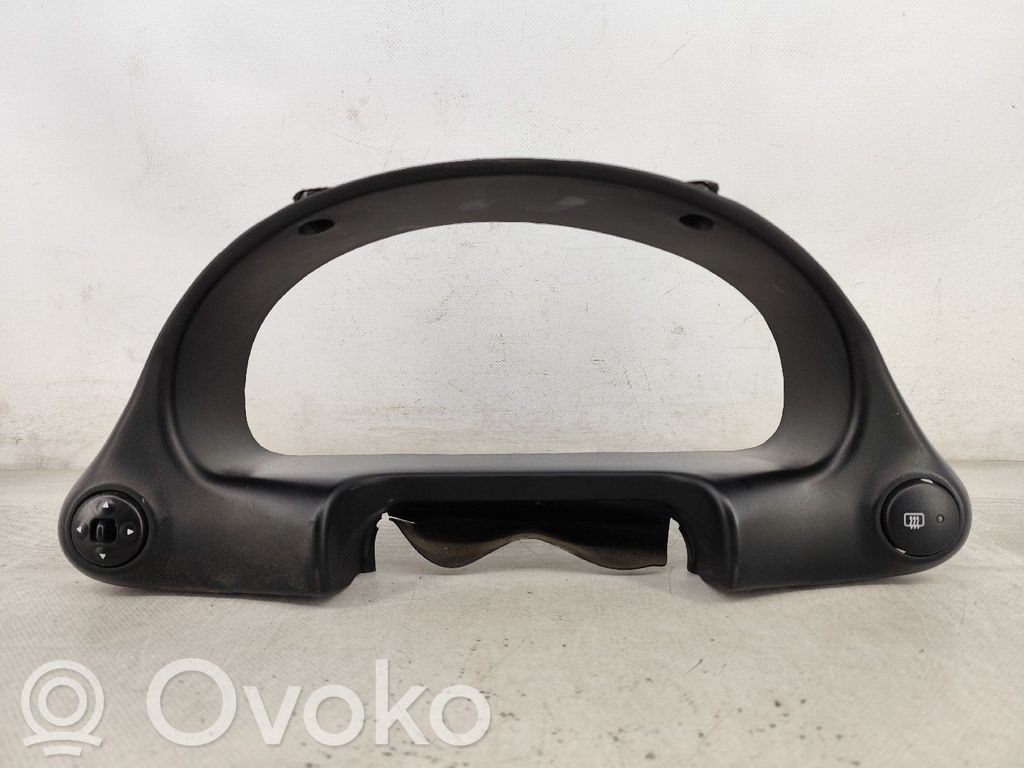 Hyundai Accent Dashboard trim 