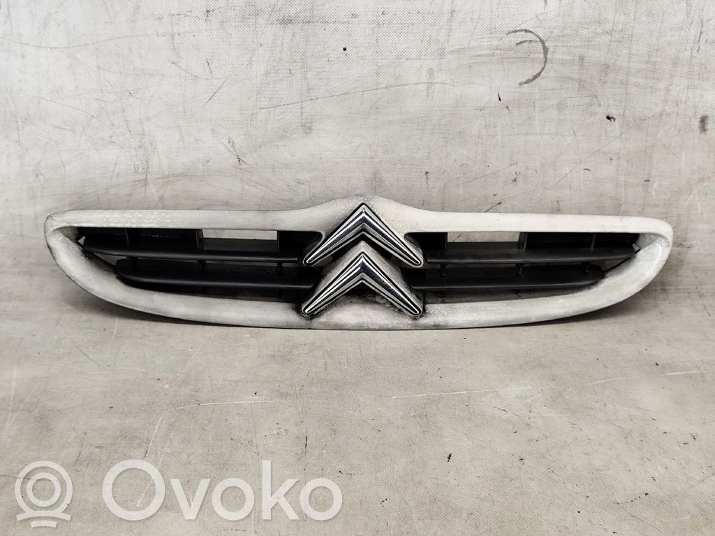 Citroen Saxo Etusäleikkö 