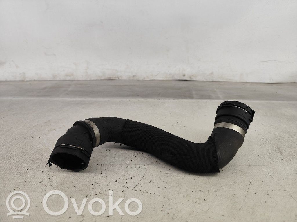 BMW 1 E81 E87 Coolant pipe/hose 
