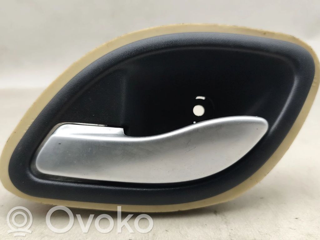 Front door interior handle   8200000723