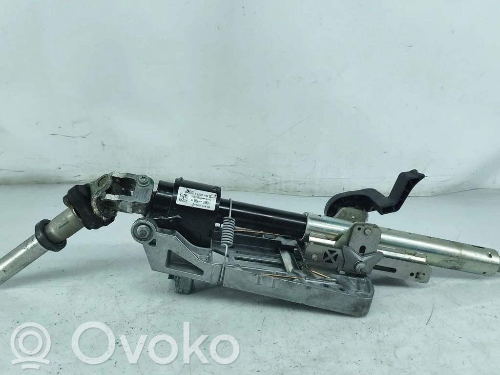 Ohjauspyörä   A2124602316
