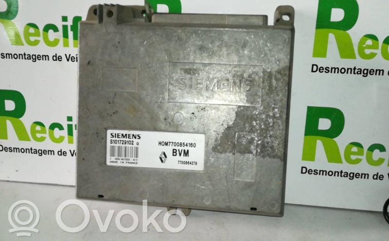 Renault Clio I Engine control unit/module 
