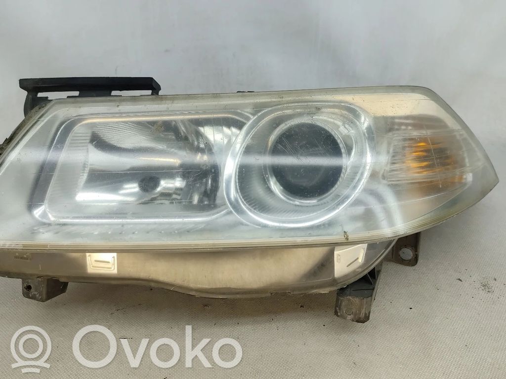 Phare frontale   8200412741,3PINOS,5PINOS,89312730