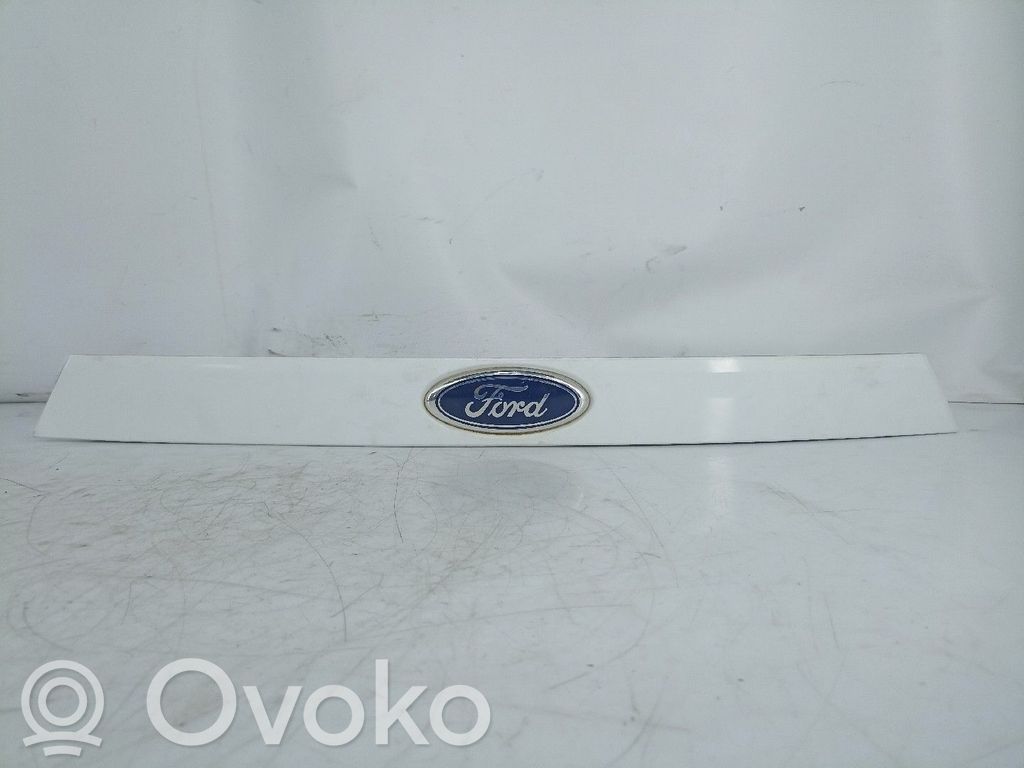 Tailgate/trunk side cover trim   AV11R43404