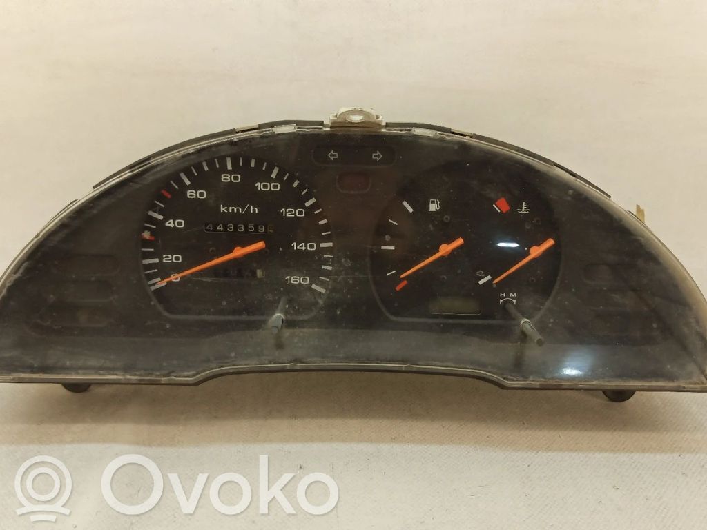 Nissan Vanette Vitezometru (grup de instrumente) 