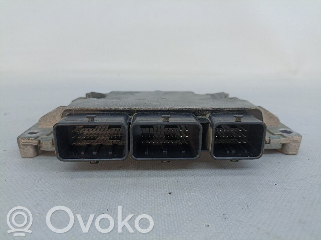 Moottorin ohjainlaite/moduuli   237D40207R,237D40054R,A2C12198001