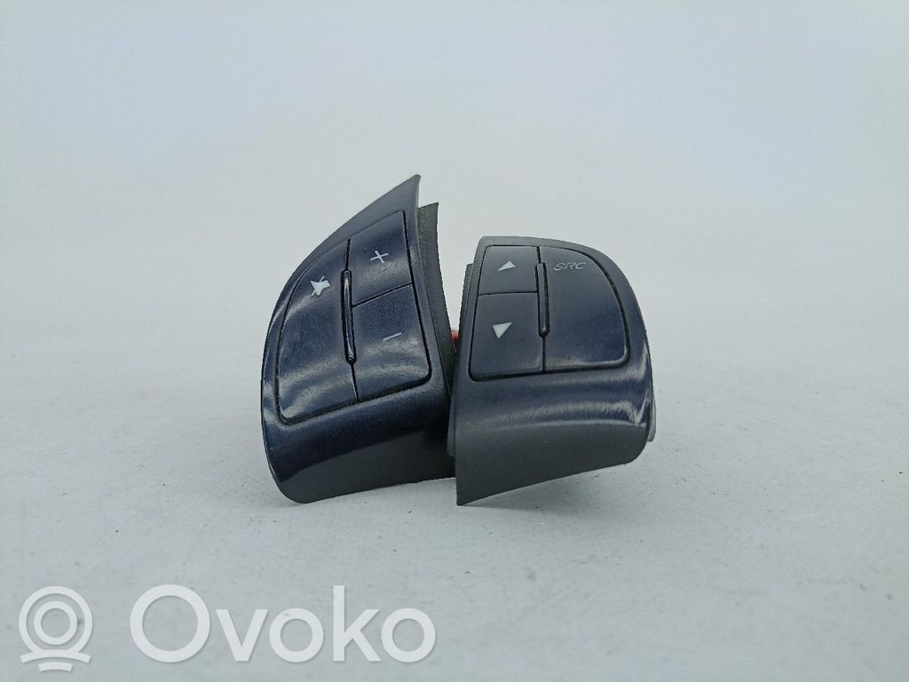 Fiat Grande Punto Mando de control del sonido 