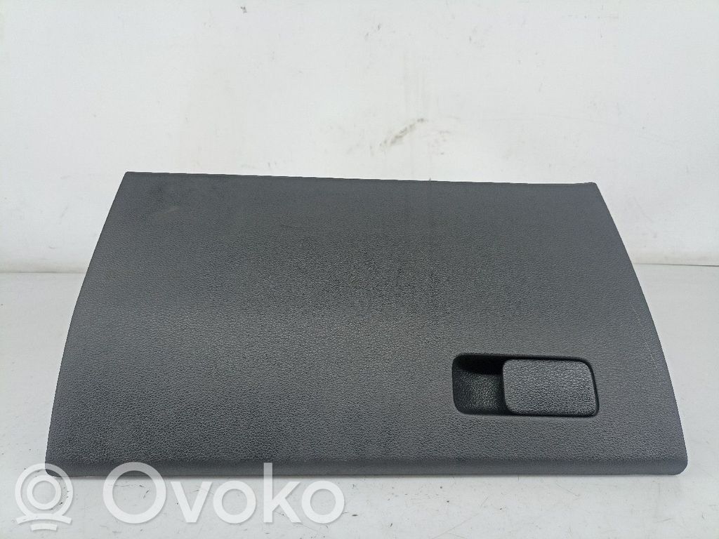 Guantera   84510G4000