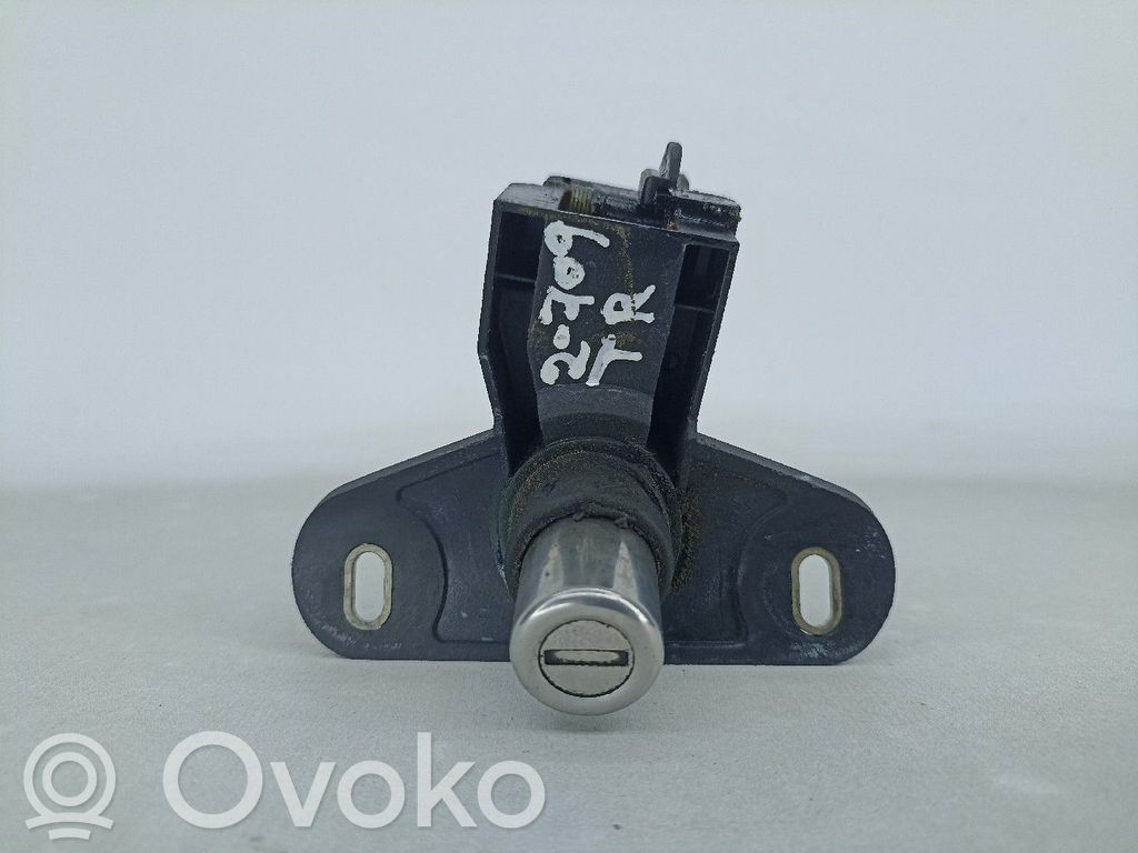 Tailgate lock latch   NV