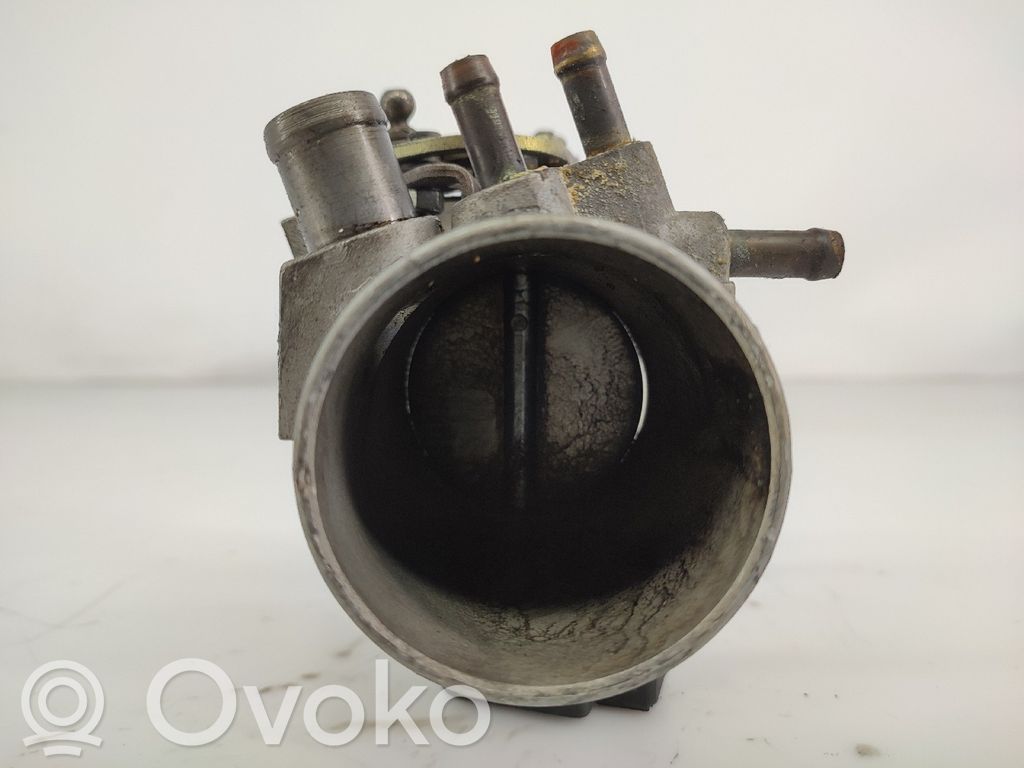 Opel Vectra B Sähköinen kaasuttimen ilmaläppärunko 