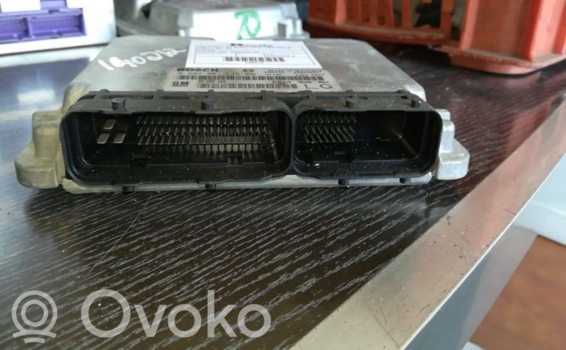 Sterownik / Moduł ECU   BOSCH,0281001634,90569348