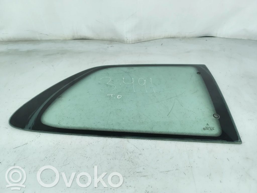 Finestrino laterale posteriore   43R00048