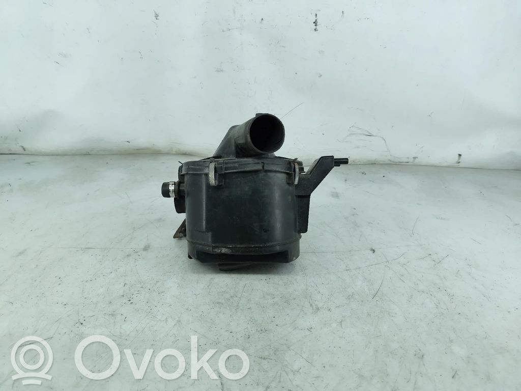 Peugeot 306 Ilmansuodattimen kotelo 