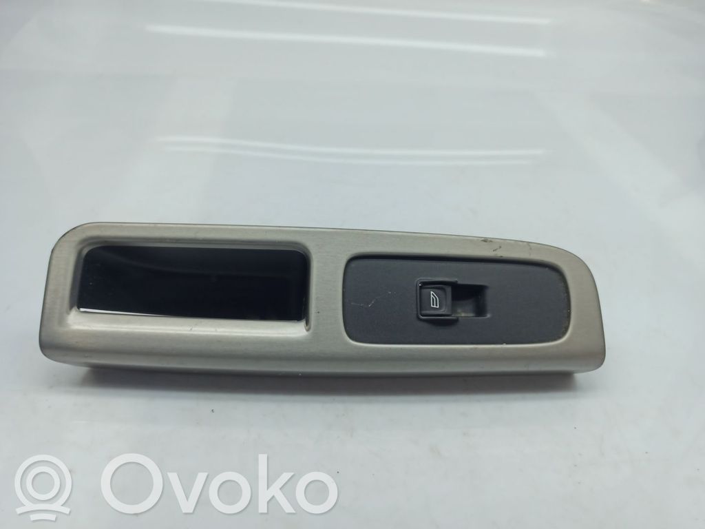 Interruptor del elevalunas eléctrico   W132UKC59C60,97623